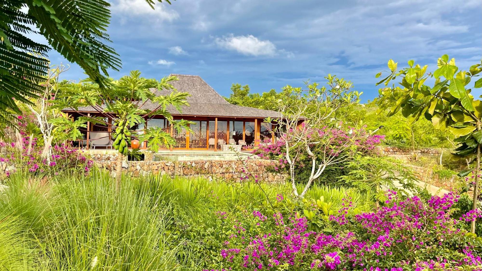 Hotel Lobster Bay Lombok Awang Esterno foto