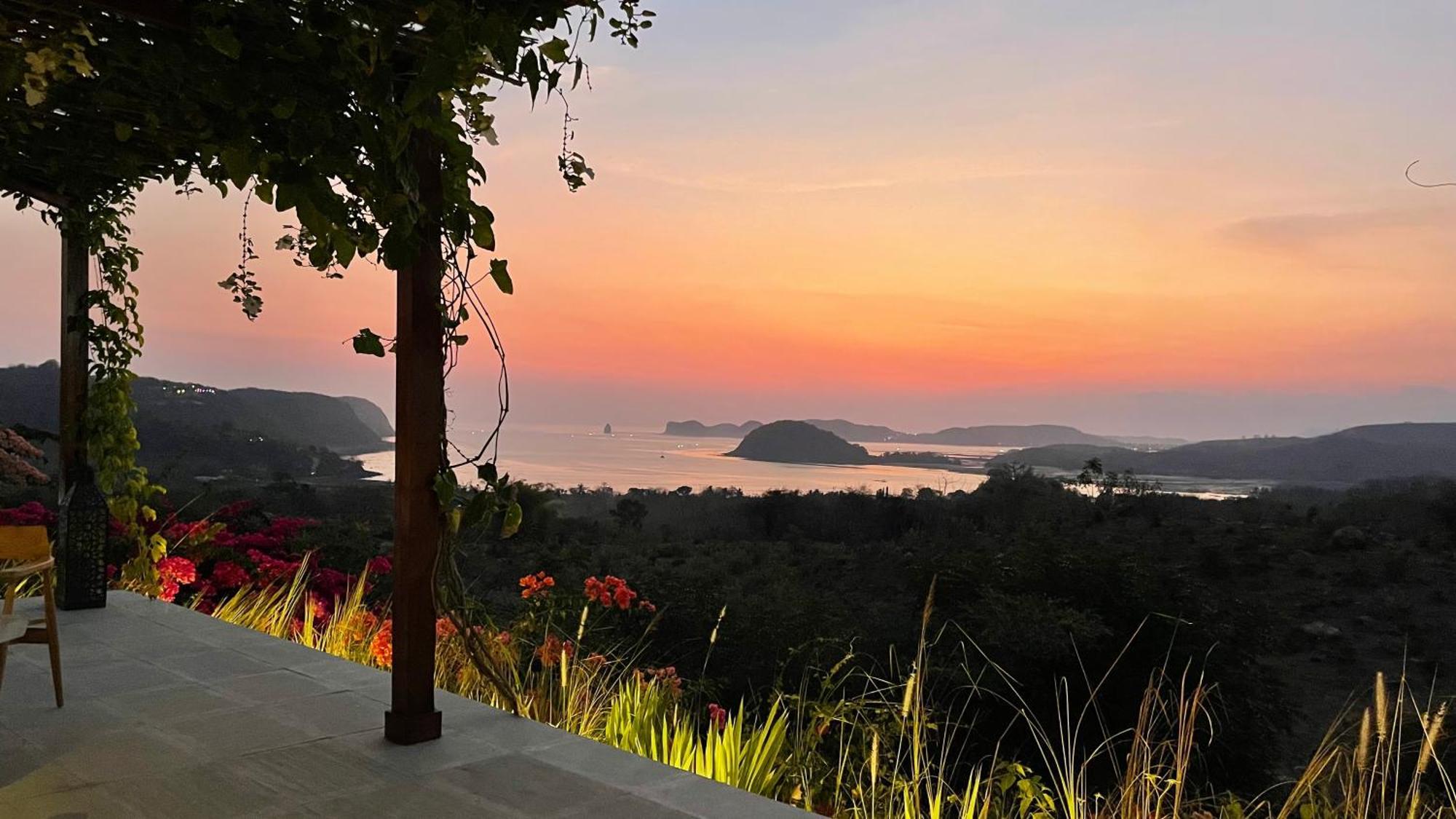 Hotel Lobster Bay Lombok Awang Esterno foto