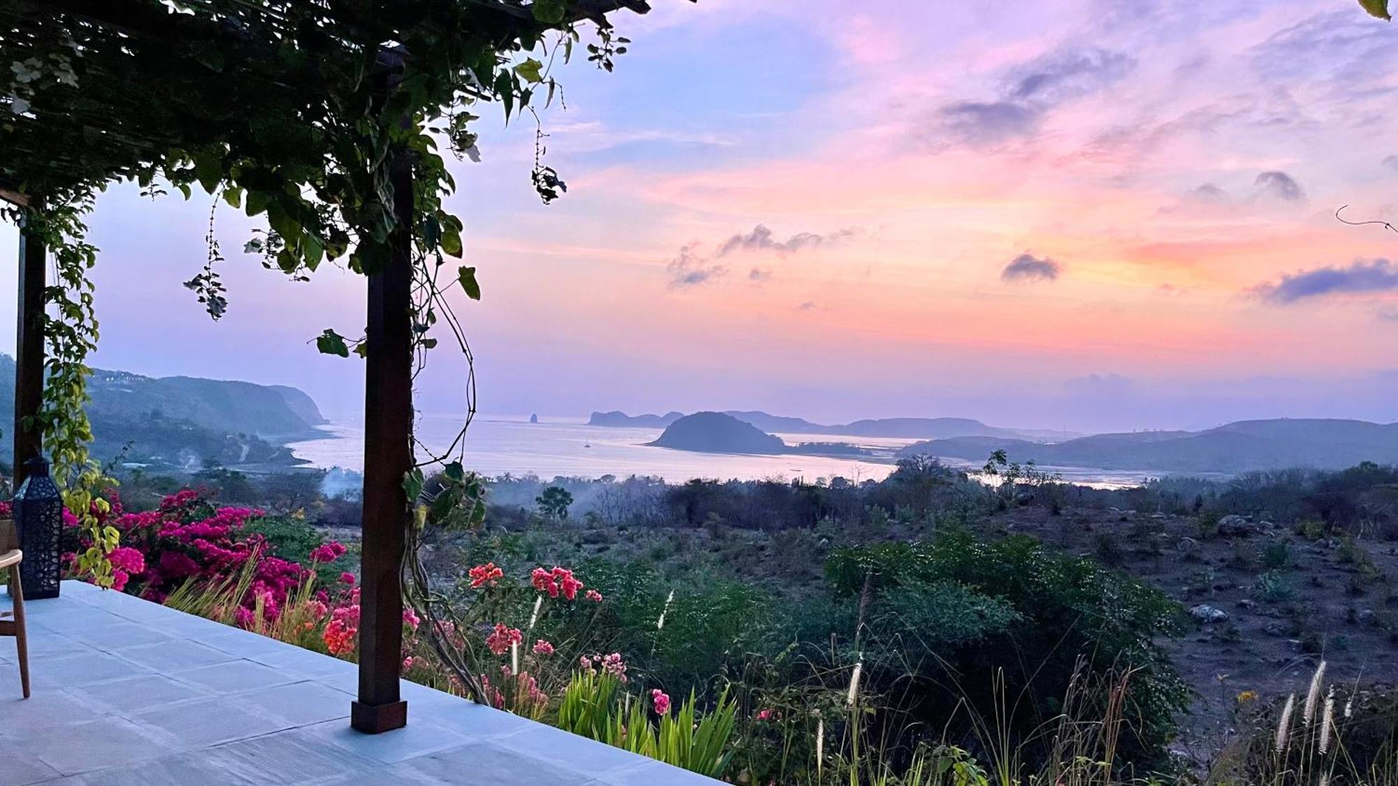 Hotel Lobster Bay Lombok Awang Esterno foto