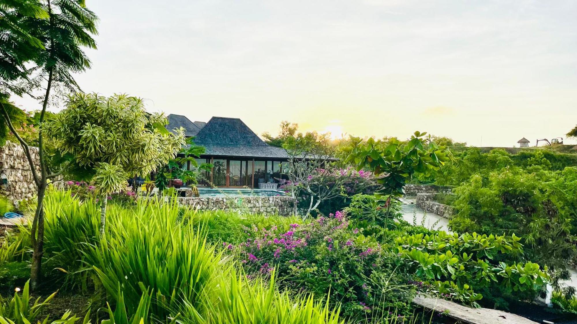 Hotel Lobster Bay Lombok Awang Esterno foto